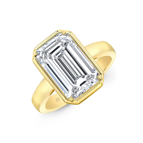 18K Emerald Cut Diamond Engagement Ring